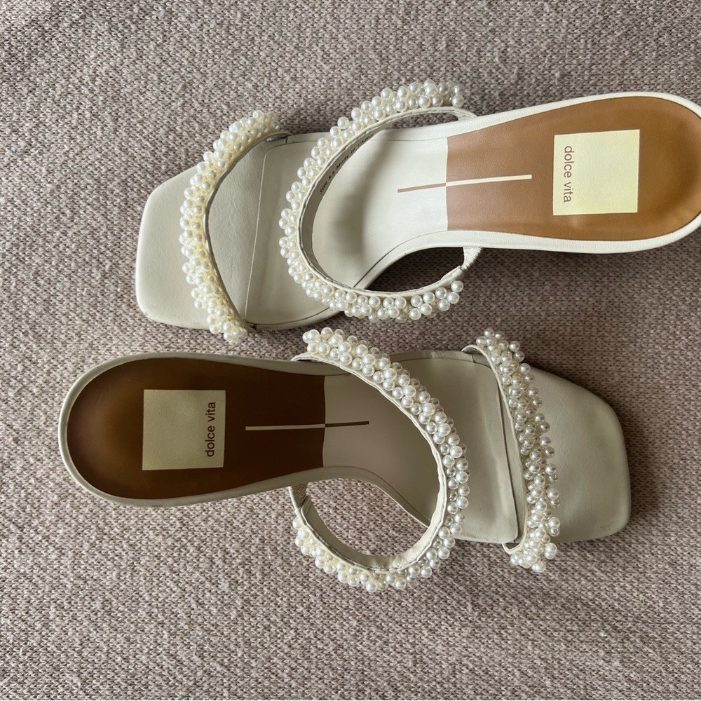 Dolce Vita Noel Heel